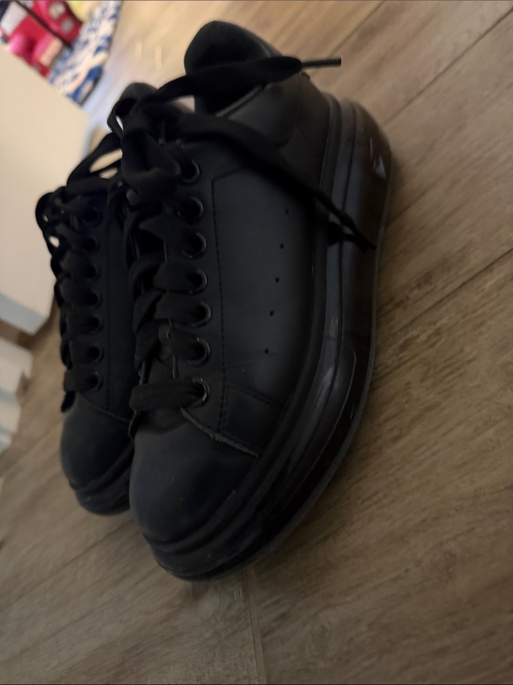 Women’s Alexander McQueen Black Platform Lace-Up Sneakers